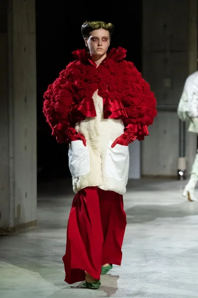 Look 44